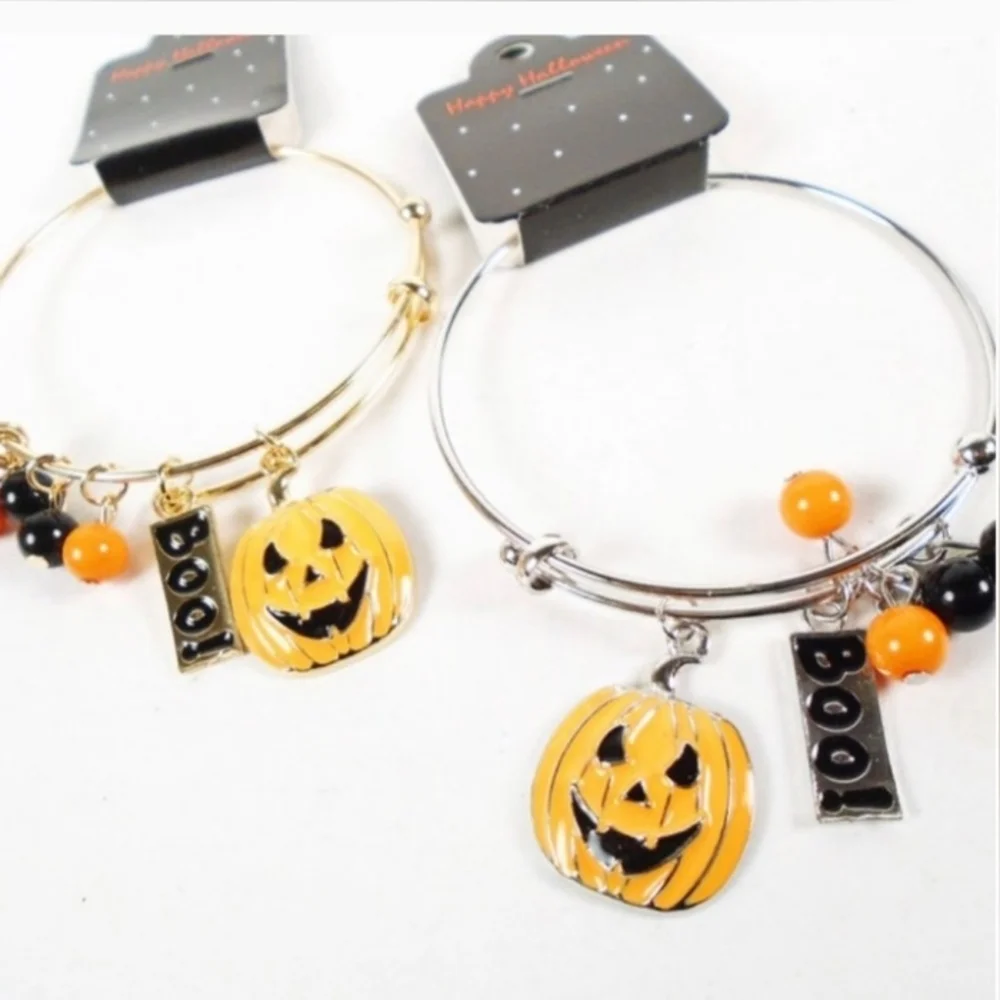 Halloween Charm Bracelet Happy Pumpkin Jack o Lantern Beaded Silver Band - Picture 1 of 1